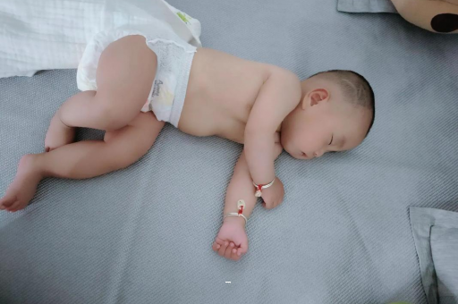 重庆宝宝短发型女